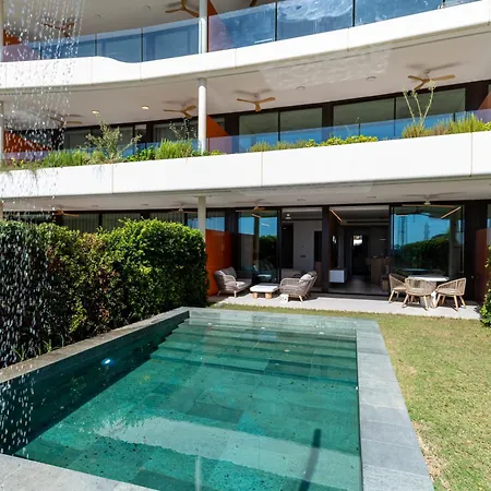 Eden Retreat Luxury 2br With Private Pool Apartment *